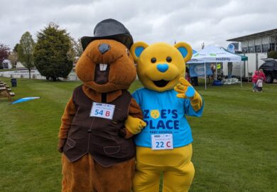 Our bear runs in the Mascot Gold Cup!
